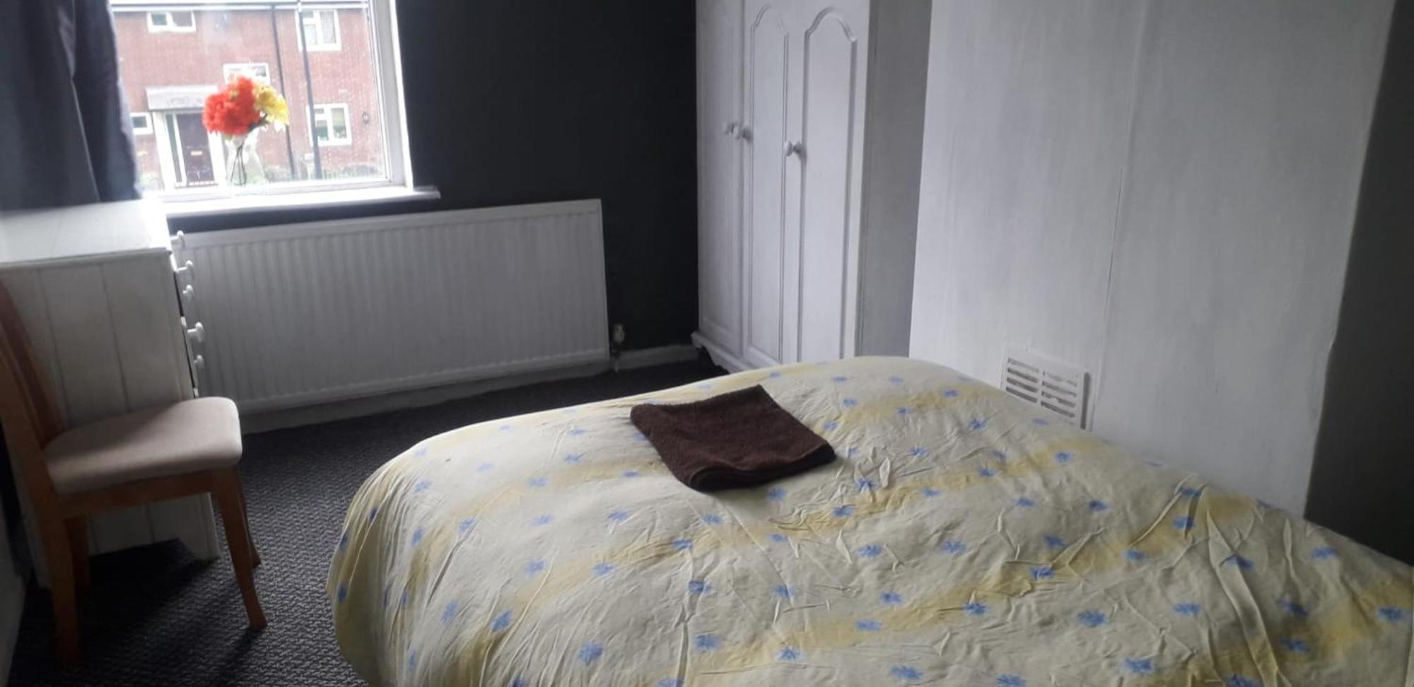 Sports City Guest House Манчестър Екстериор снимка