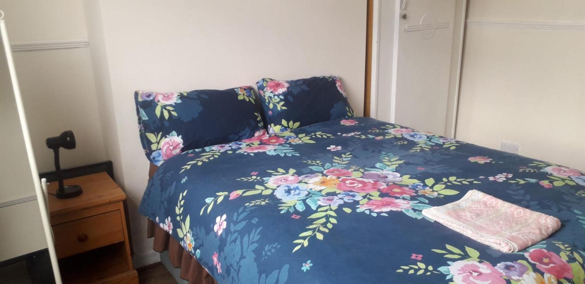 Sports City Guest House Манчестър Екстериор снимка